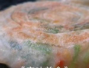 面粉别蒸包子了,加一把菠菜,一拉一卷,个个皮薄馅大,比肉饼香