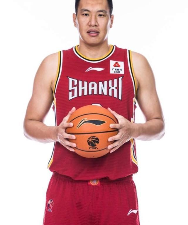 闫鹏飞简历（闫鹏飞）