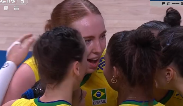 美国女排3-1巴西夺3（美国女排3-1巴西）