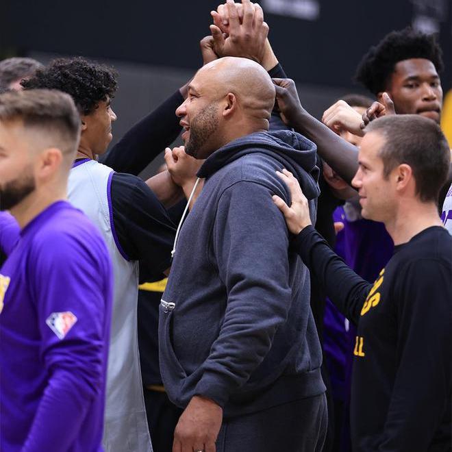 湖人最长连败（湖人遭连败）