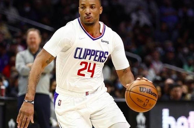 鲍威尔 后悔（鲍威尔受伤）