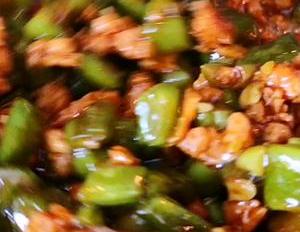 肉末豆角,下饭菜里排名前三,配料简单味道足,看着都流口水