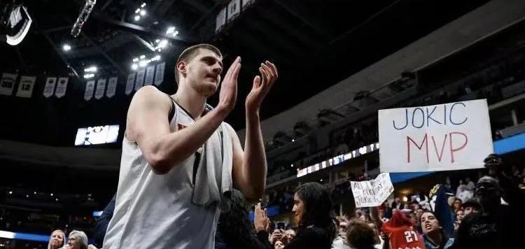 快船止活塞5连胜（活塞四连胜）