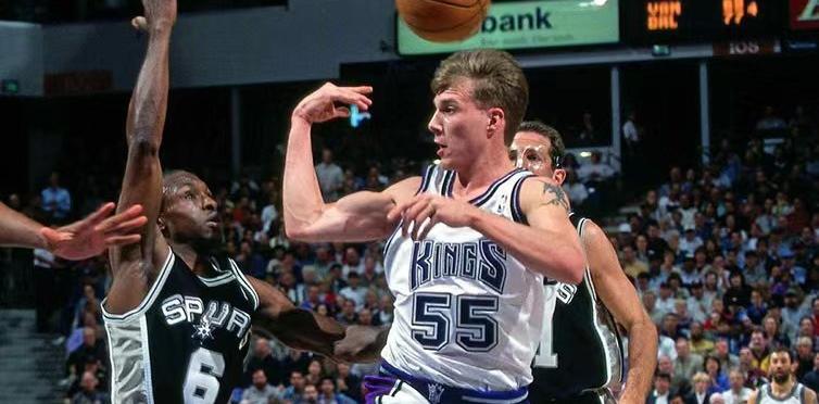 拉里休斯骑士（拉里休斯）