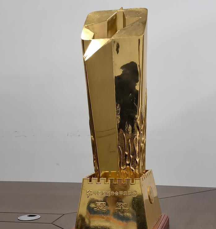 重庆足球队叫什么名字（重庆足球）