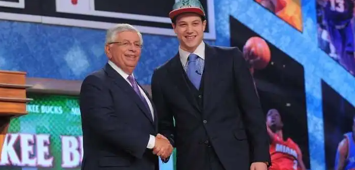 弗雷戴特现在在哪里打球（弗雷戴特）