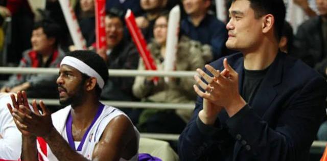 詹姆斯小卢卡斯（詹姆斯扣卢卡斯）