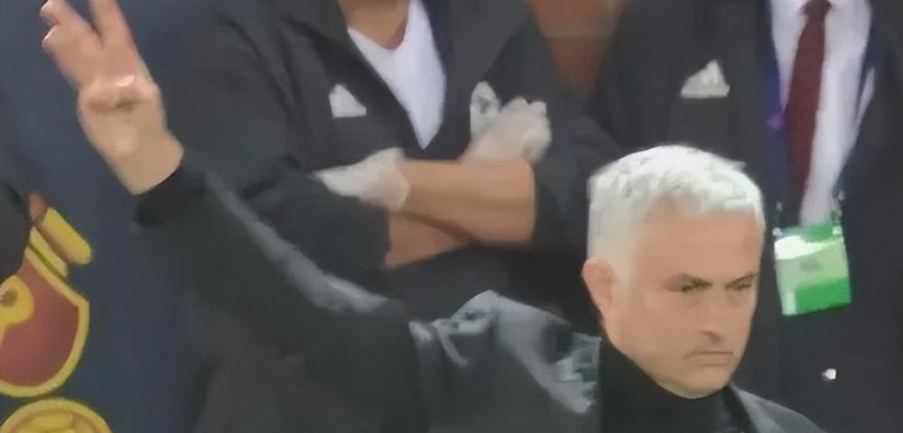 国米三冠王前锋（国米三冠王）