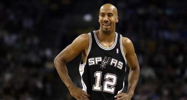 鲍文防守图片（鲍文防守）