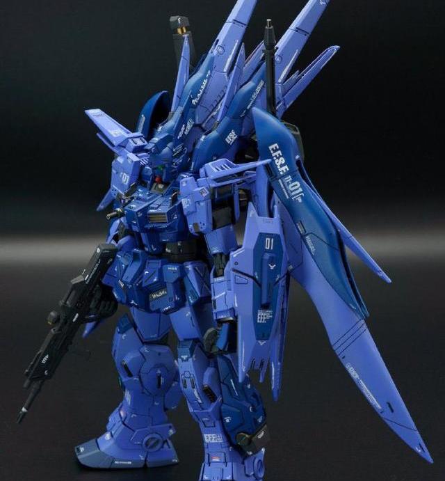 蓝色命运是高达吗（蓝色命运）