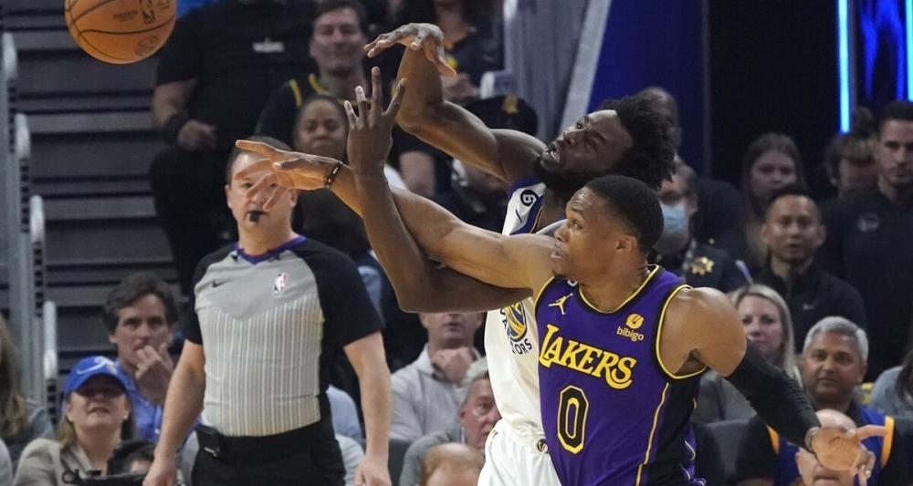 詹姆斯40分以上场次（詹姆斯40分）