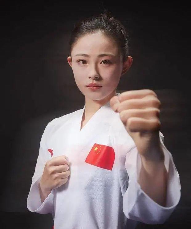 龚莉莎（龚莉）