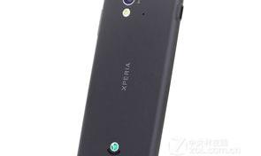 索尼爱立信ST18i怎么样啊？好像是1700左右性价比最高的手机了？这款手机有没有什么缺点？大家觉得娱乐怎么（索尼爱立信st18i）