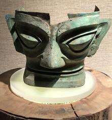 三星堆青铜面具介绍？（三星堆青铜面具）