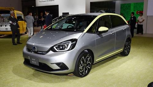 2020款飞度cvt舒适版是自动挡吗 飞度2020款自动多少钱