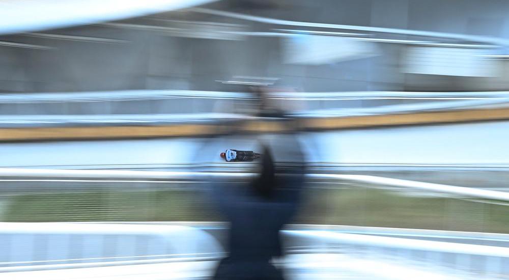 钢架雪车速度靠什么（钢架雪车速度）