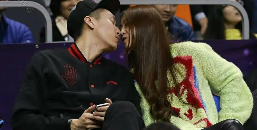 孙悦跟黄晓明（孙悦 黄晓明）