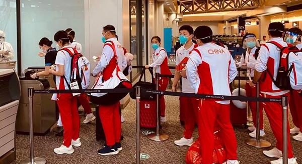 日本球迷接机国乒丶（日本球迷接机国乒）