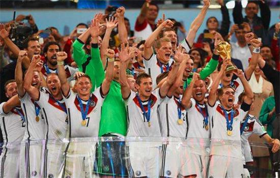 世界杯几年一次？（上一次世界杯在哪里举办的）