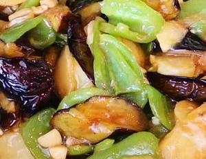 红烧地三鲜的家常做法（地三鲜的家常做法）