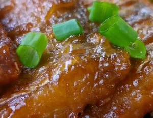 我家带鱼从不红烧,淋一个鸡蛋,不油炸不清蒸,出锅孩子抢着吃