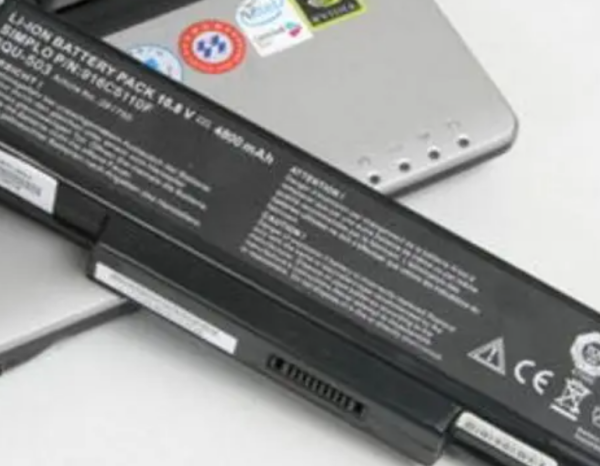 笔记本电池不充电（为什么电脑插着电源不往电池充电？）