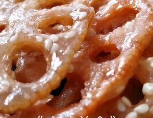 年夜饭上必不可少的一道莲藕的做法,咬一口嘎嘣脆,刚上桌就吃光