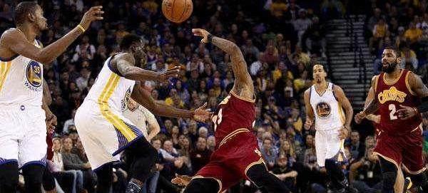 斯玛特哈登假摔（哈登假摔）