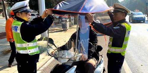 出了交通事故交警为什么建议私了？ 交警为什么喜欢让私了