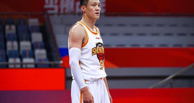 深圳男篮大胜新疆1（深圳男篮大胜新疆）