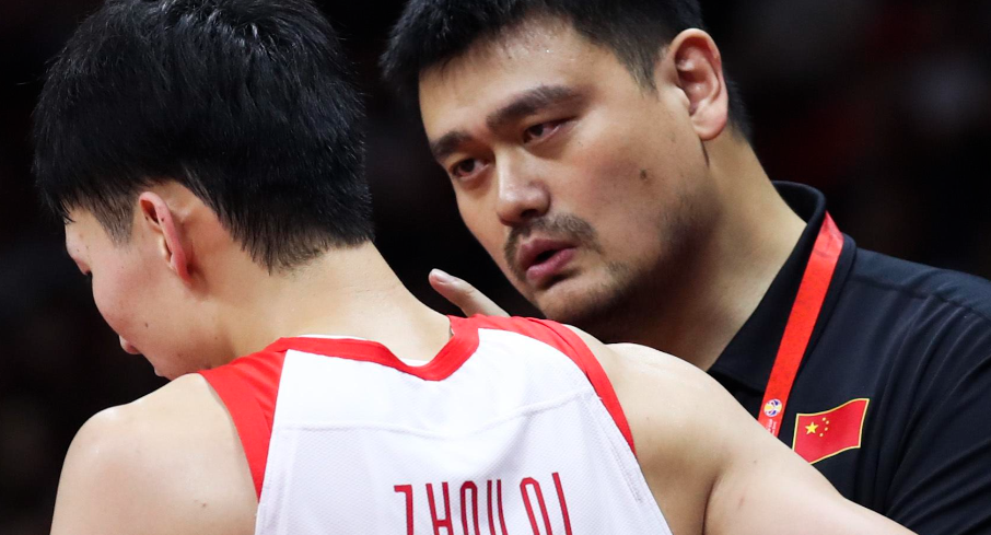 周琦签约经纪人有哪些（周琦签约经纪人）