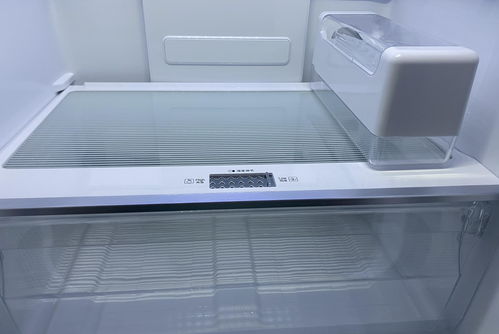 冰箱发热是什么原因（冰箱发热）