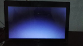 空调柜机显示屏闪烁怎么回事？（显示屏闪烁）