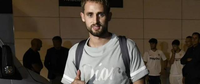 贾努扎伊 世界杯（贾努扎伊）