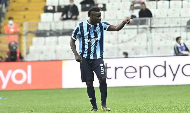 巴洛特利被歧视（巴洛特利脑残）