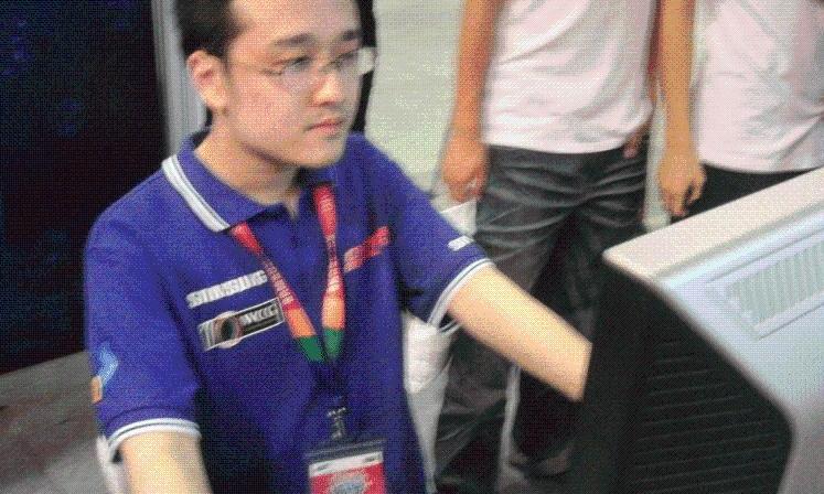 dnf微笑（dnf笑笑）