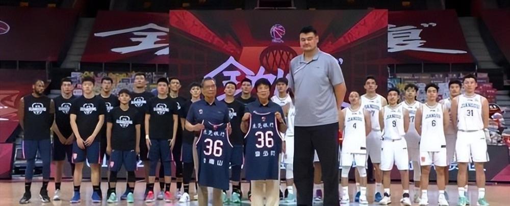 姚明叶莉是怎么认识的_姚明叶莉