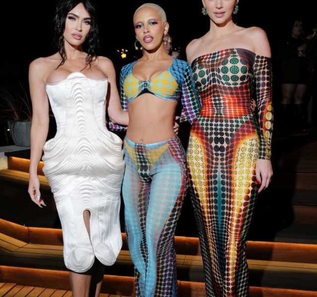 肯达尔詹纳（肯达尔-詹娜）