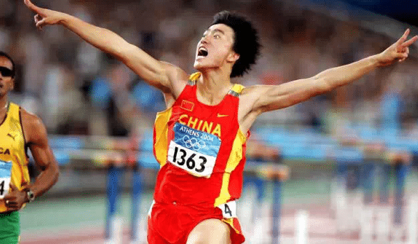 刘翔2004奥运会冠军（刘翔2004奥运会）