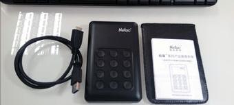 如何给移动硬盘加密（硬件加密移动硬盘）