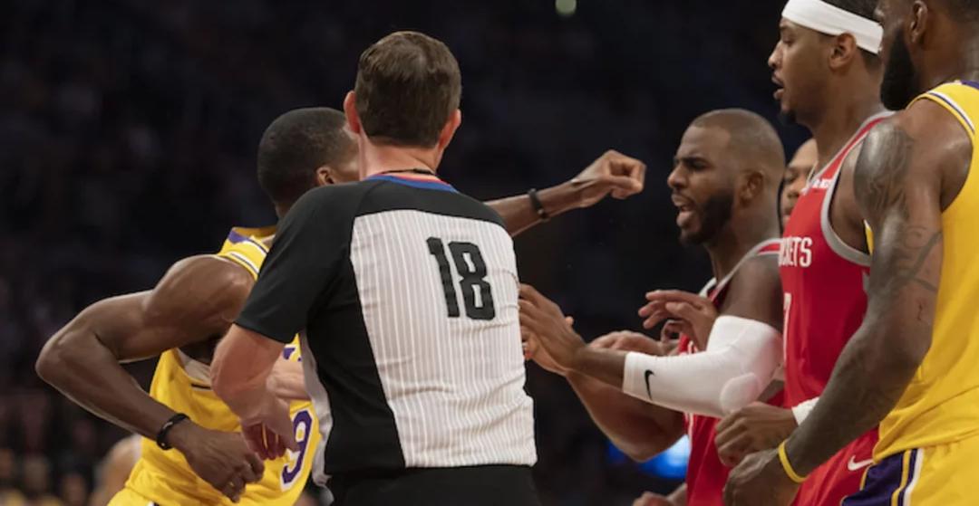 保罗被禁赛2场比赛（保罗被禁赛2场）