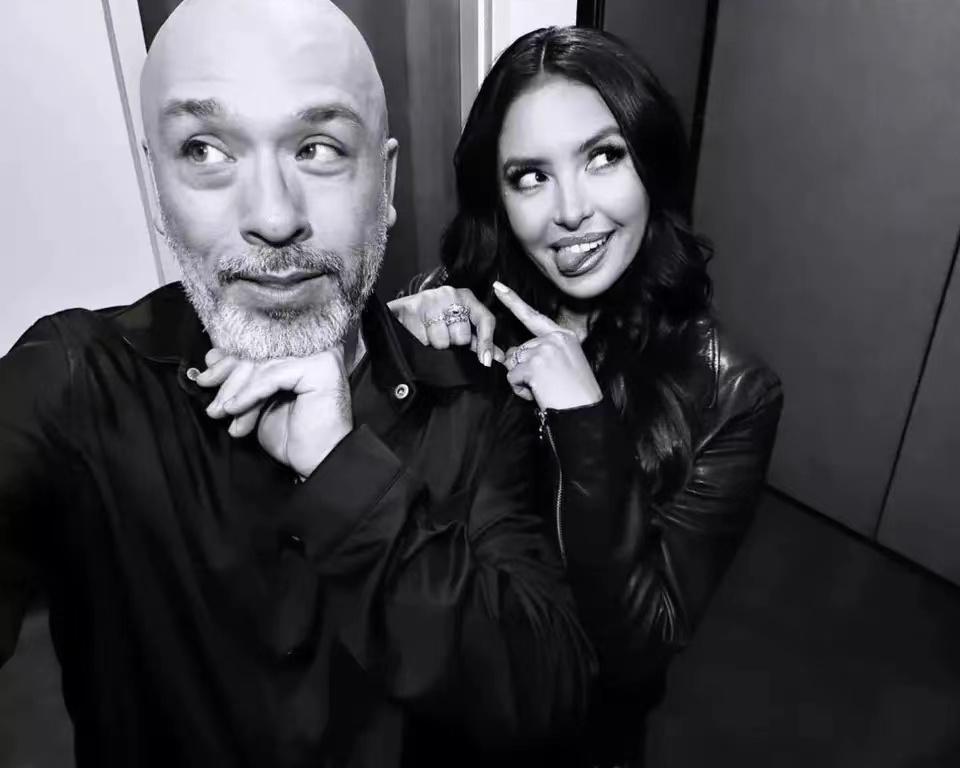 科比妻子瓦妮莎发声_科比妻子瓦妮莎