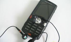 手机型号后面带C或i是什么意思？（索爱w810c）