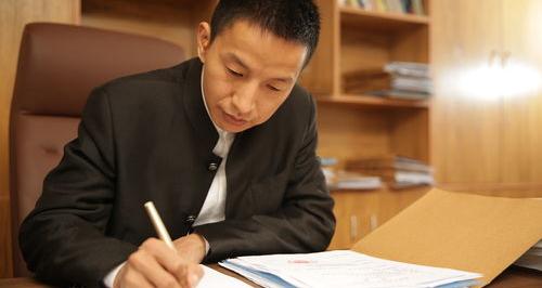 向重庆婚姻家庭律师咨询？ 婚姻家庭律师咨询