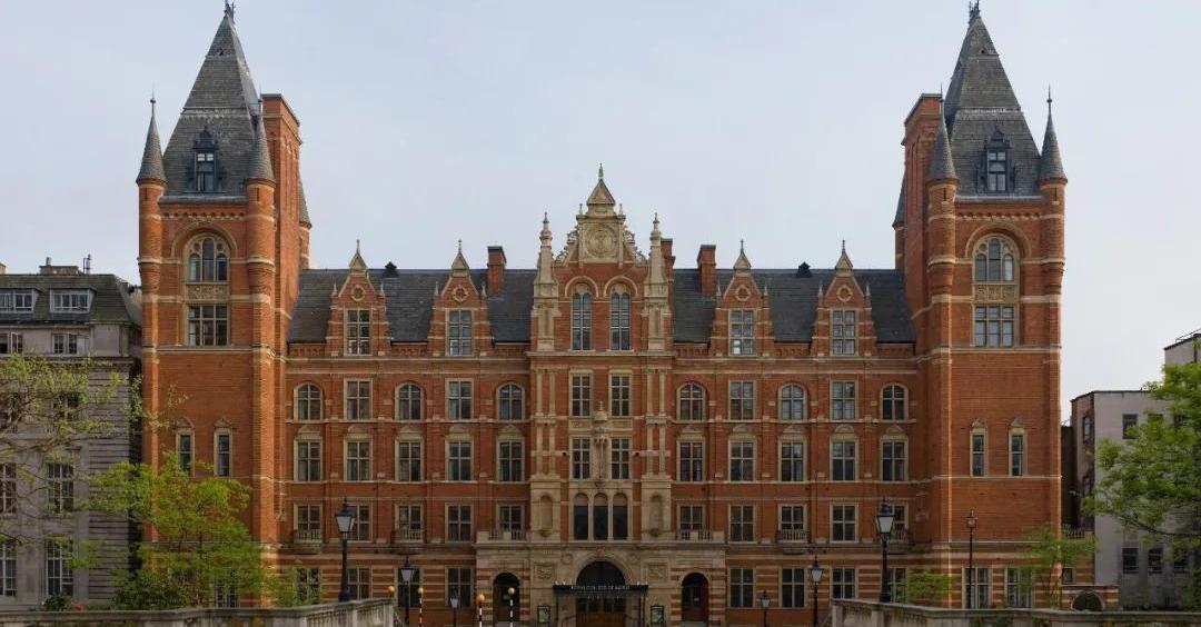 卓一龙简介_卓一龙