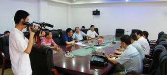 律师一个月多少钱？ 普通律师一个月多少钱