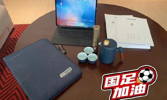 李铁职业生涯,李铁:微笑面对人生