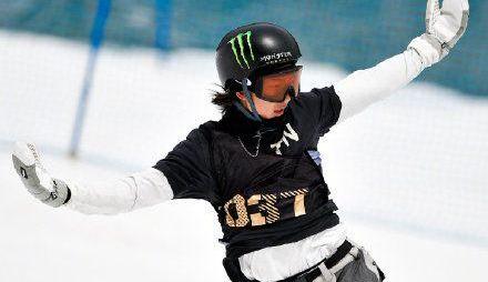 苏新皓舞台,17岁苏翊鸣拿下单板大跳台冠军