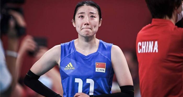 郎平提前离开女排了吗_郎平提前离开女排