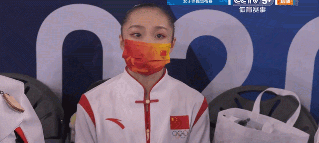 卢玉菲好看_卢玉菲好漂亮